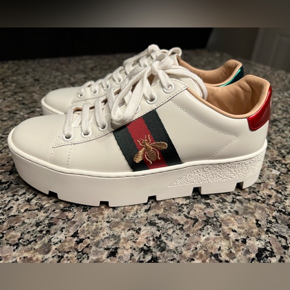 GUCCI ACE EMBROIDERED PLATFORM SNEAKER 35 EU (5 US) – RETAIL $890.00 - Picture 5 of 12